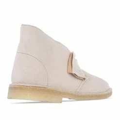 Women's Clarks Originals Desert Boots in Off White - Off-White 8 Women's Clarks Originals Desert Boots in Off White - Off-White -Max Factor Shop 0949ccbb74da403d813baec76f586649