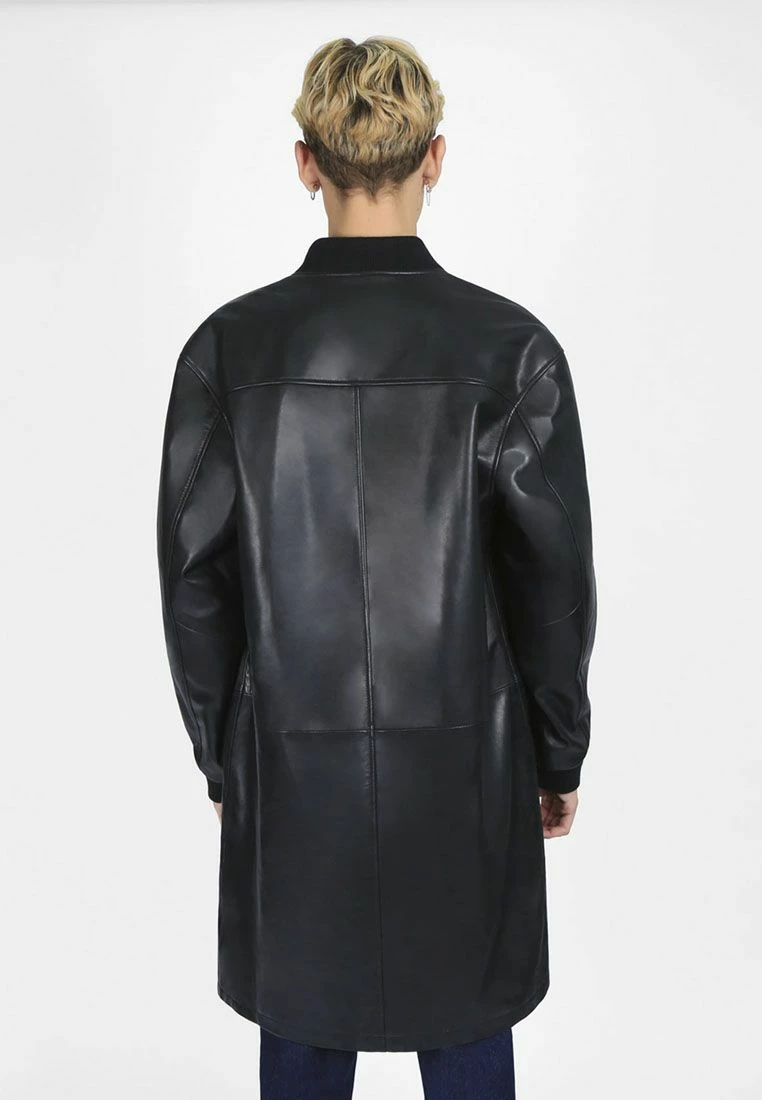 Bolongaro Trevor Quilted Longline Bomber In Black 2 Bolongaro Trevor Quilted Longline Bomber In Black - Image 2