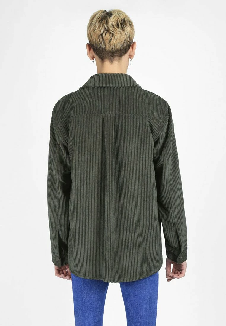 Bolongaro Trevor Worker Cord Shirt In Khaki 2 Bolongaro Trevor Worker Cord Shirt In Khaki - Image 2