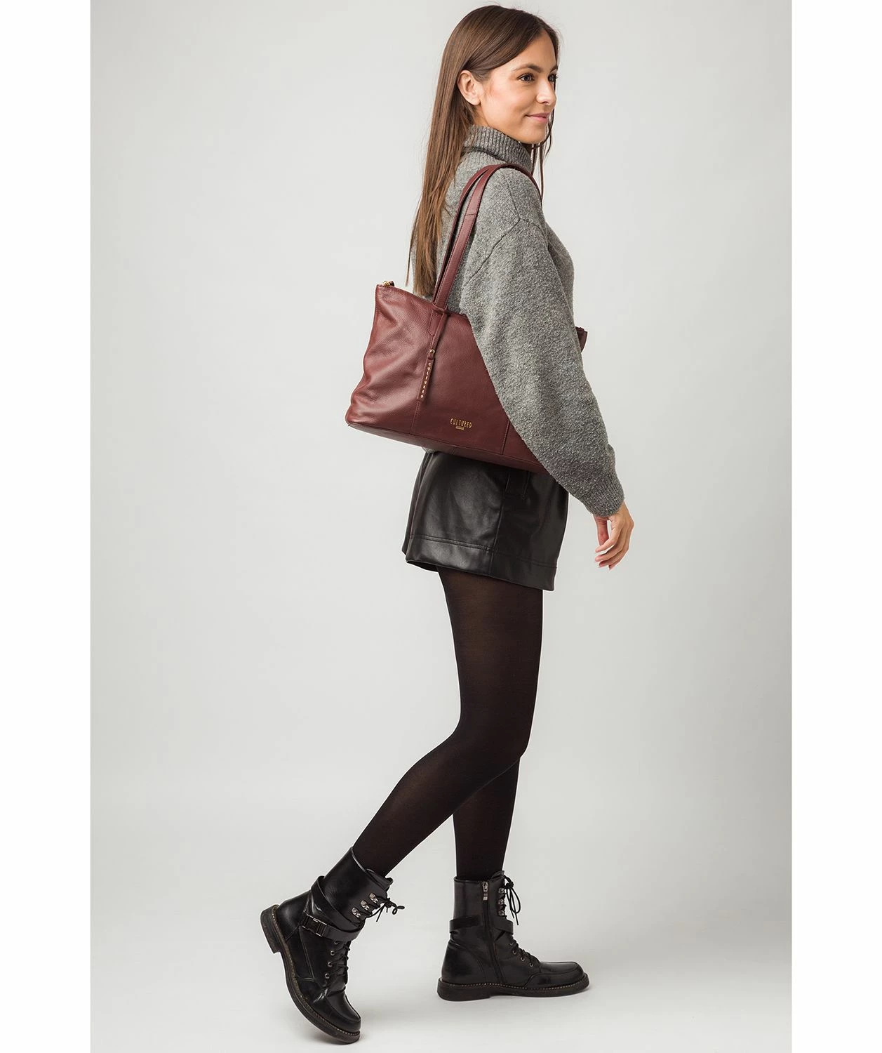 Cultured London 'Barbican' Rich Chestnut Leather Tote Bag 2 Cultured London 'Barbican' Rich Chestnut Leather Tote Bag - Image 2