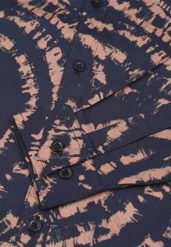 Bolongaro Trevor Skinny Fit Classic Shirt In Tie Dye Rust - Black -Max Factor Shop 9315b08fa97249c6a68adfbd31690a95