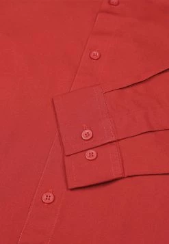 Bolongaro Trevor Skinny Fit Classic Shirt In Berry 5 Bolongaro Trevor Skinny Fit Classic Shirt In Berry -Max Factor Shop baae50c03b374a58a35546af11f26d40